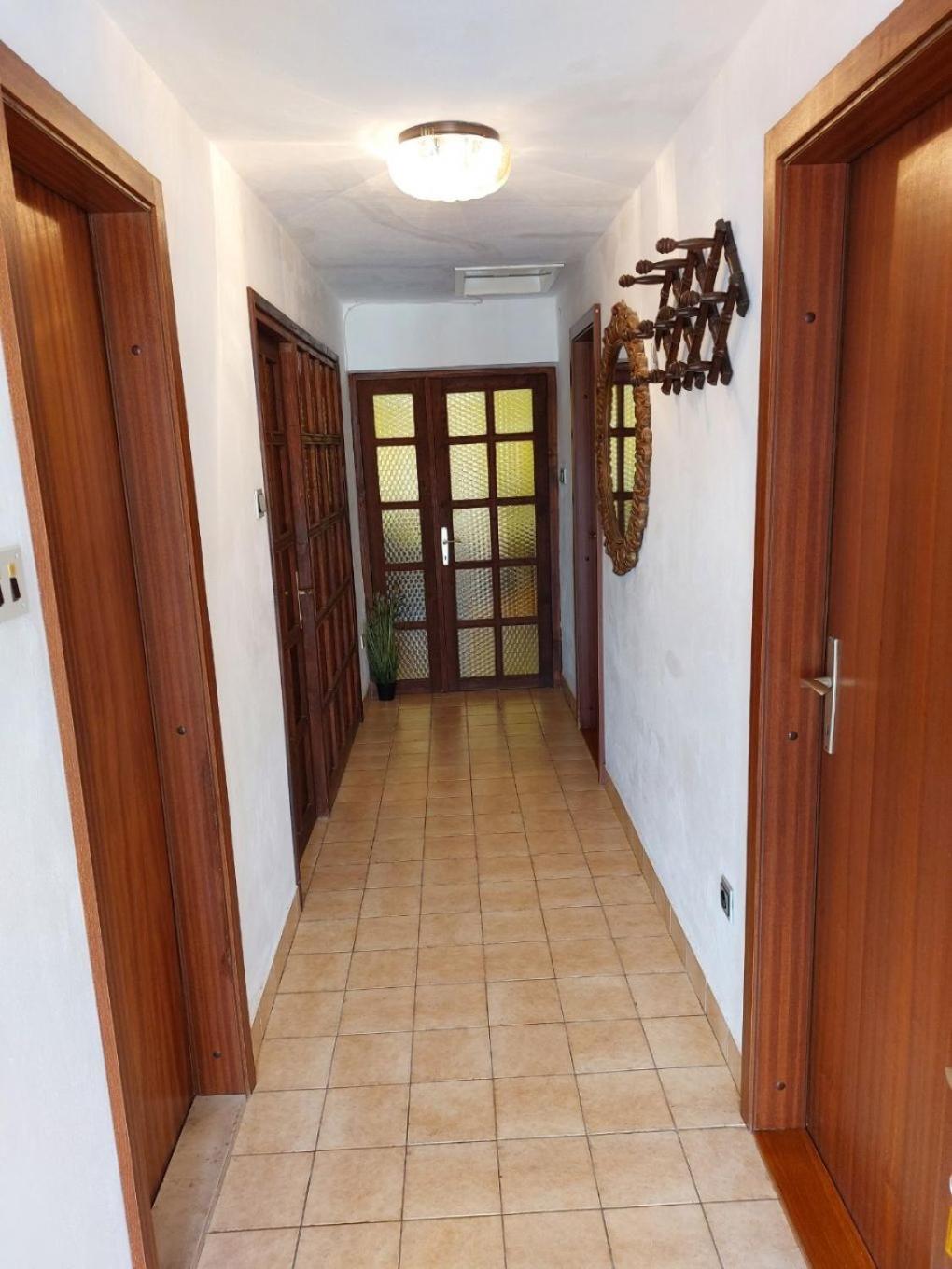 Apartment Silvana Božava Exteriör bild